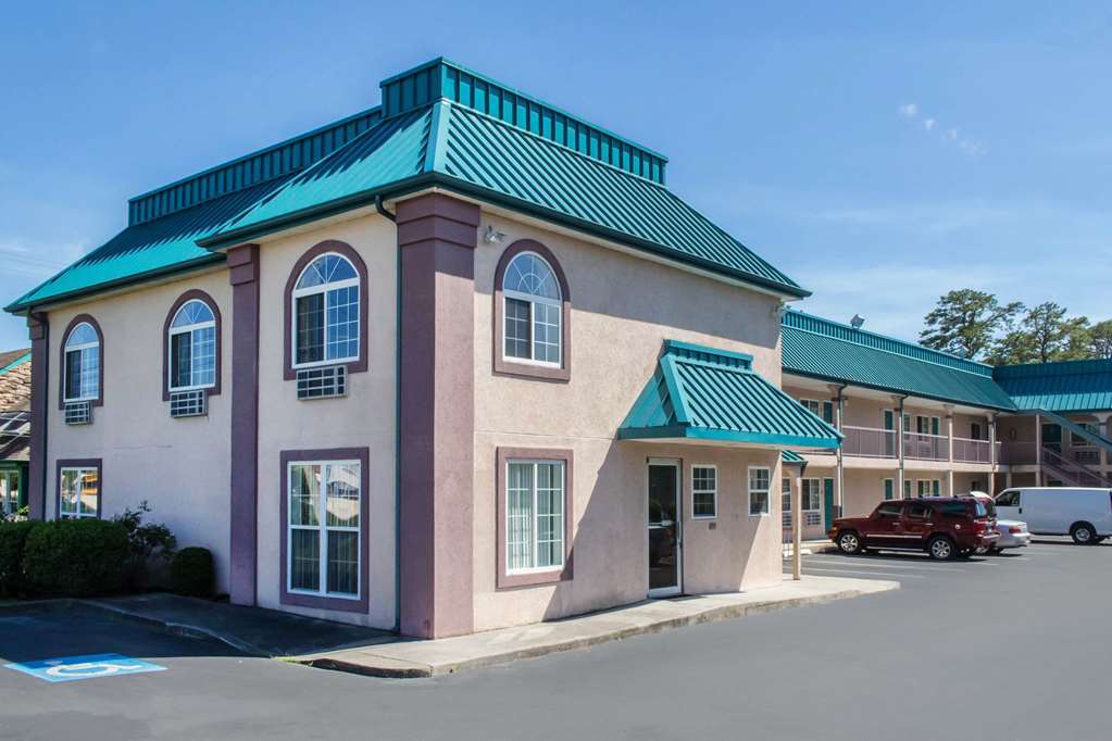 Econo Lodge 阿布西肯 外观 照片